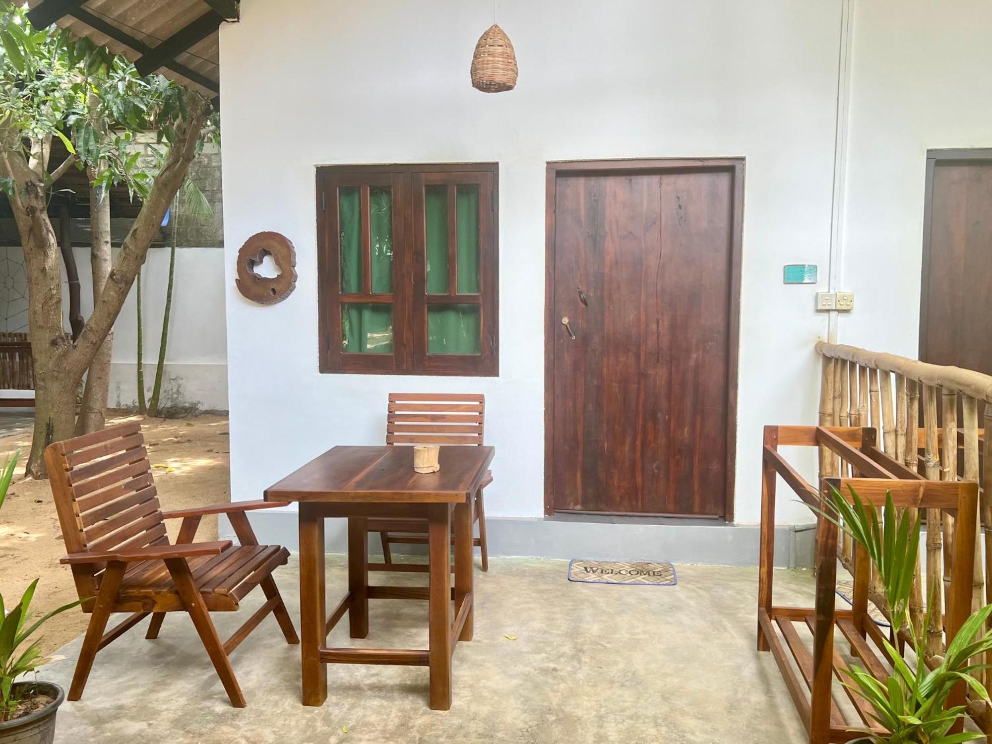 Villa The Woodnest à Baie d'Arugam Extérieur photo