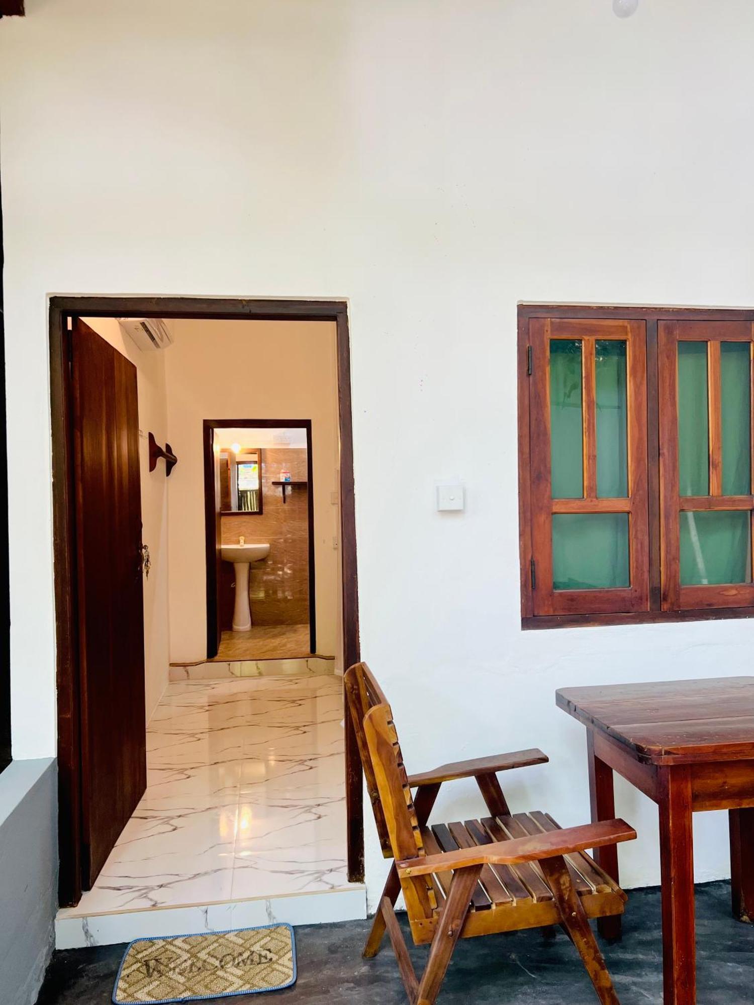 Villa The Woodnest à Baie d'Arugam Extérieur photo