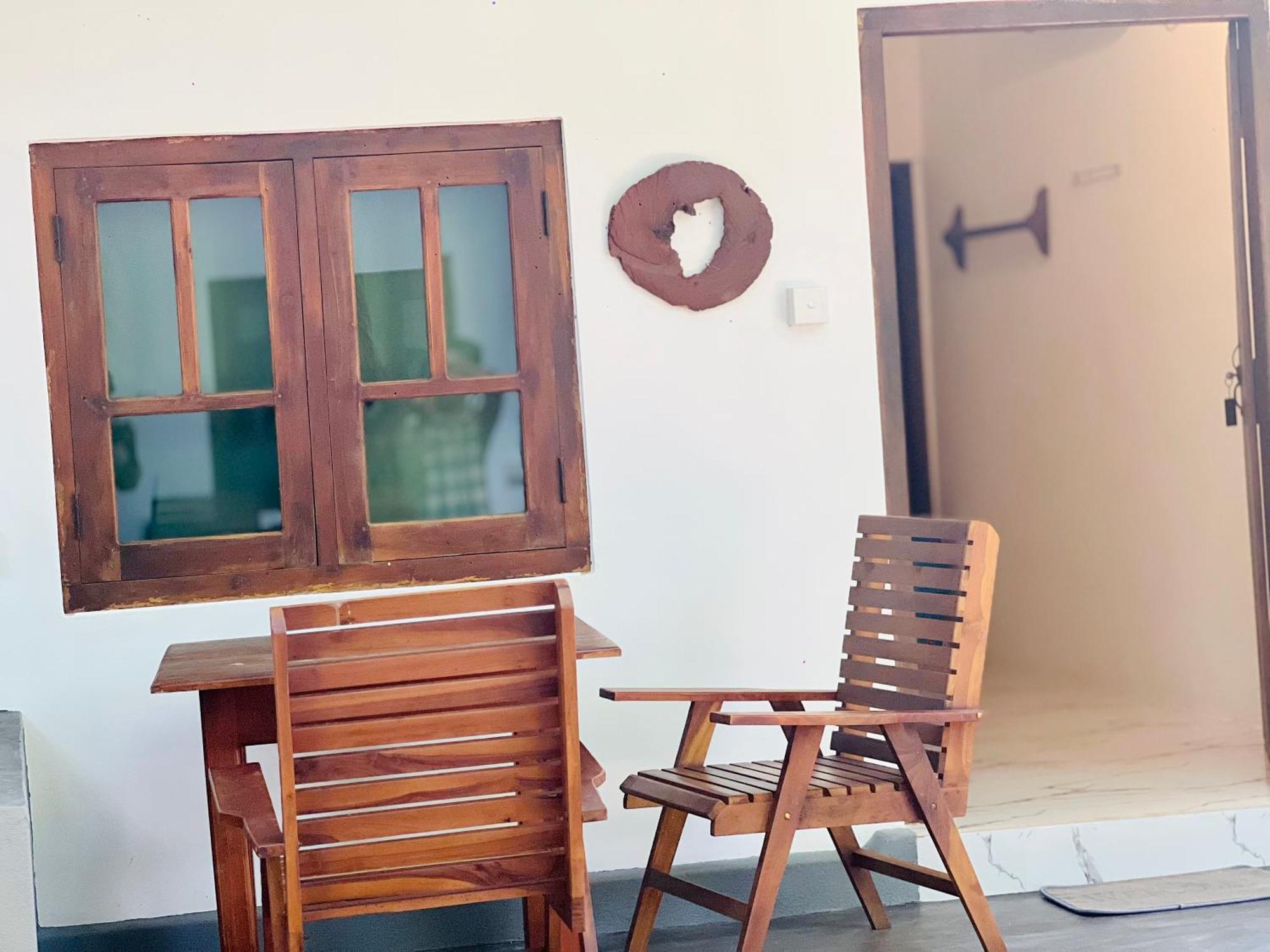 Villa The Woodnest à Baie d'Arugam Extérieur photo
